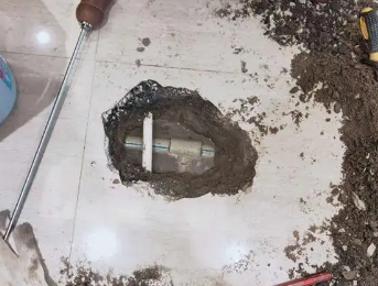 台前测漏水电话